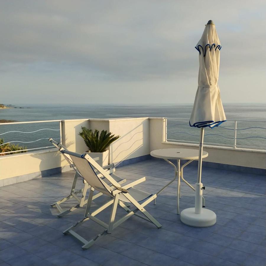 Hotel Ferretti Diamante Exterior foto