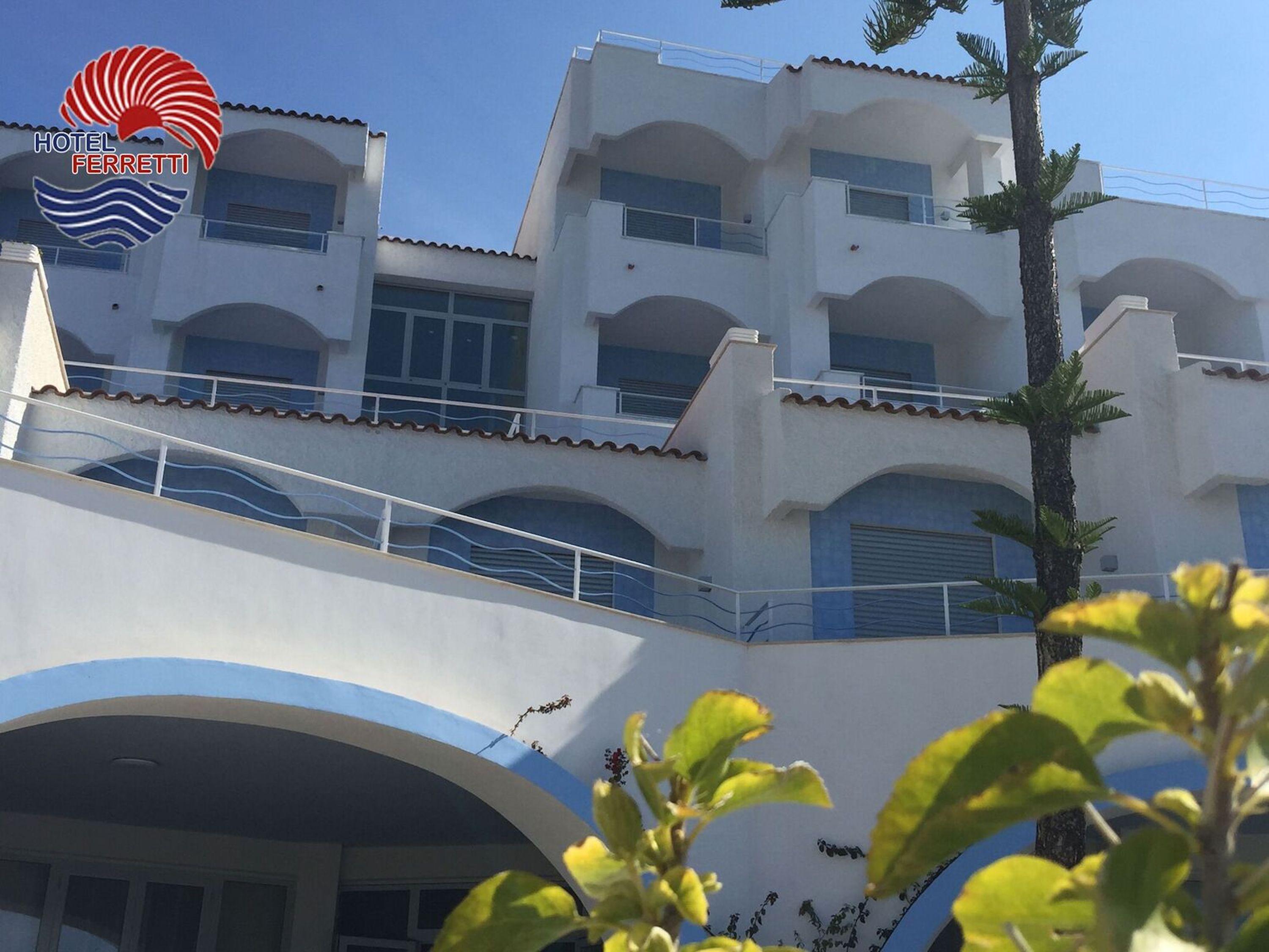Hotel Ferretti Diamante Exterior foto