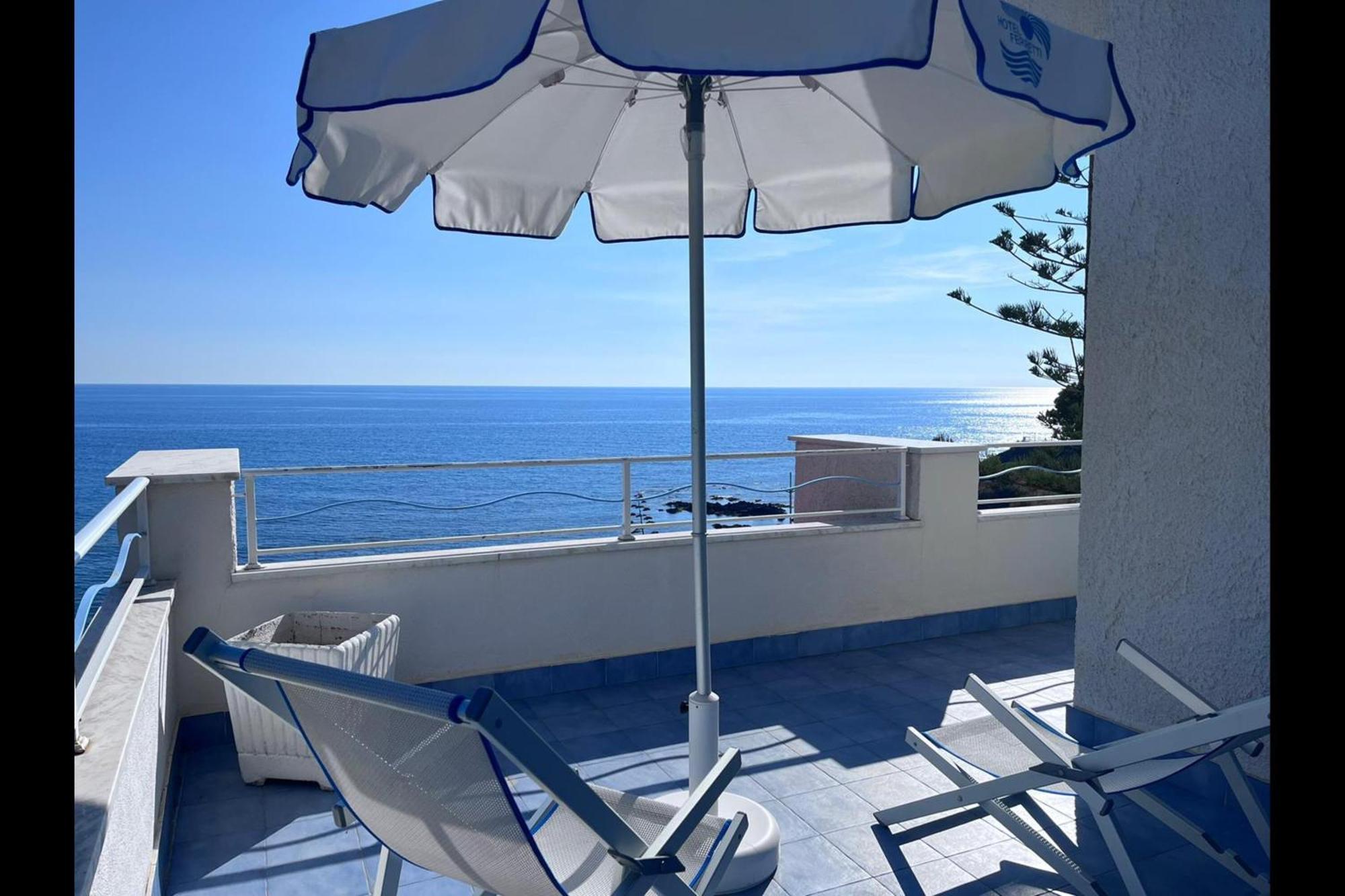 Hotel Ferretti Diamante Exterior foto
